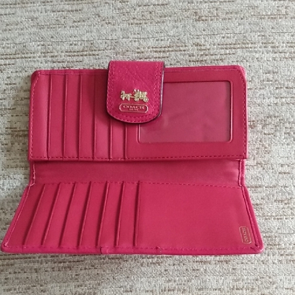 Coach Pink Leather Wallet - Picture 4 of 5